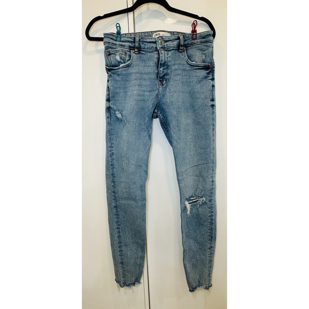ZARA Blue Skinny Fit Mid Rise Jeans Distressed Size 8 Waist 30